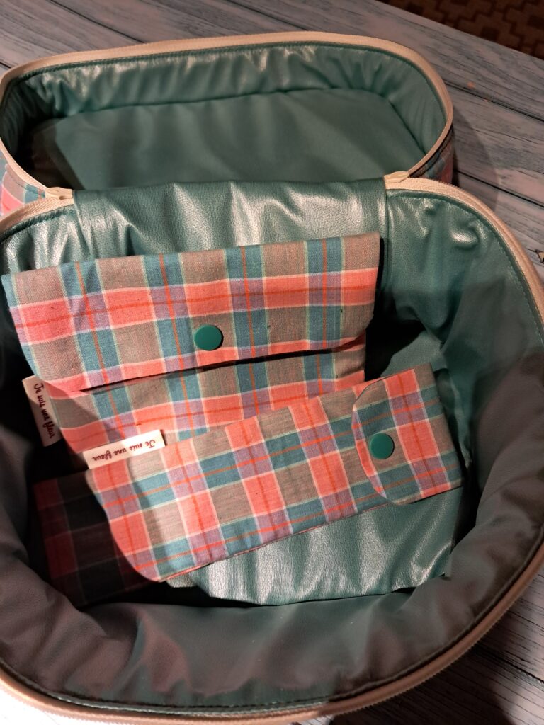 Vanity "Carreaux Roses"